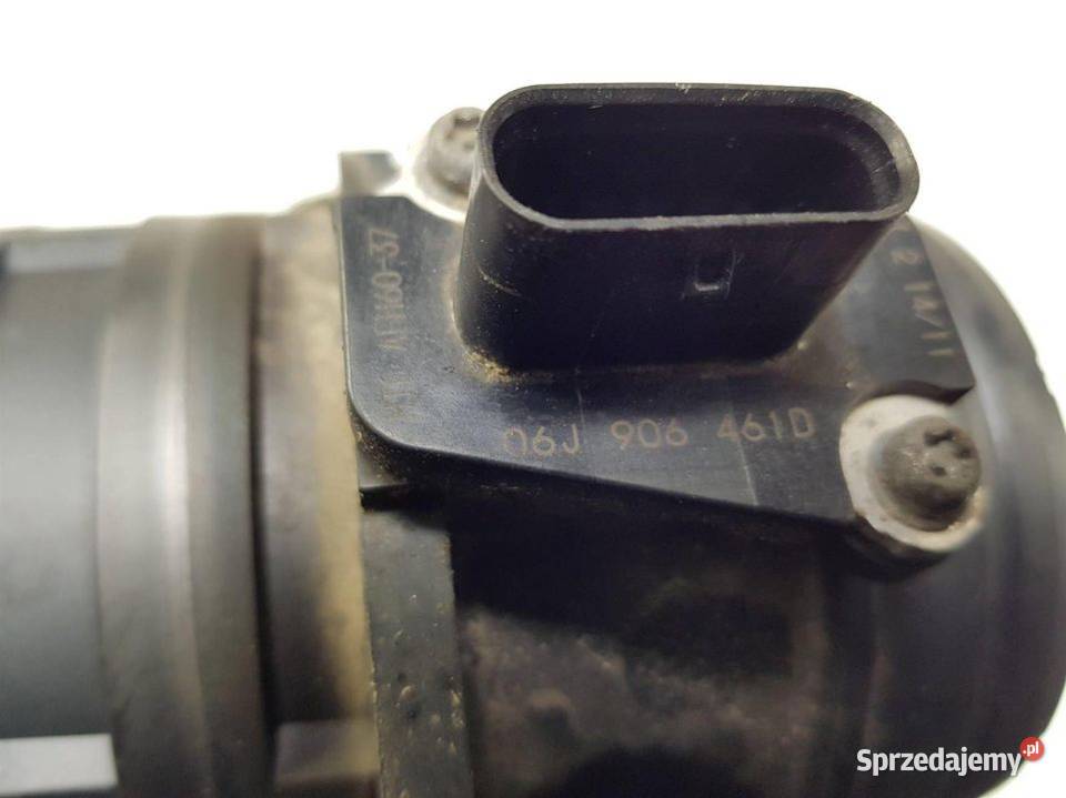 PRZEPŁYWOMIERZ VOLKSWAGEN PASSAT B7 06J906461D Części samochodowe Lipno