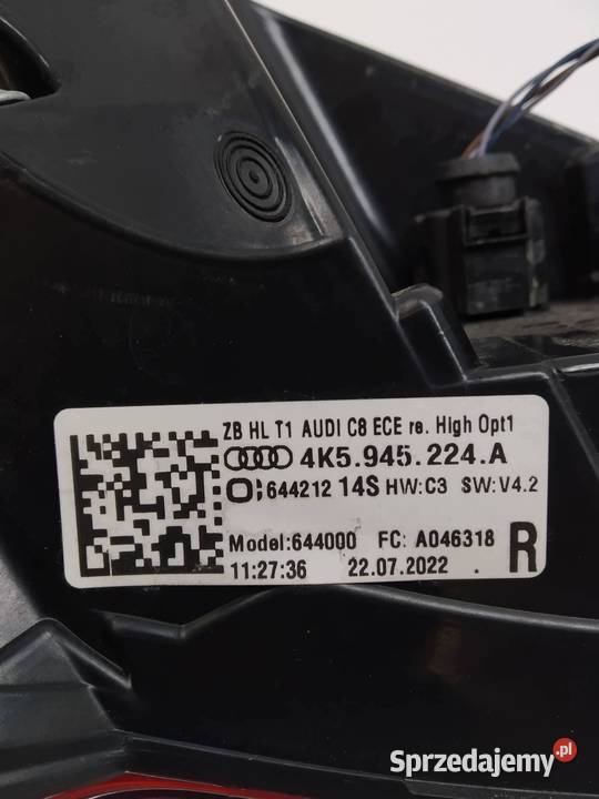 LAMPA TYŁ PRAWA EUROPA KOMBI LED 4K5945224A Audi