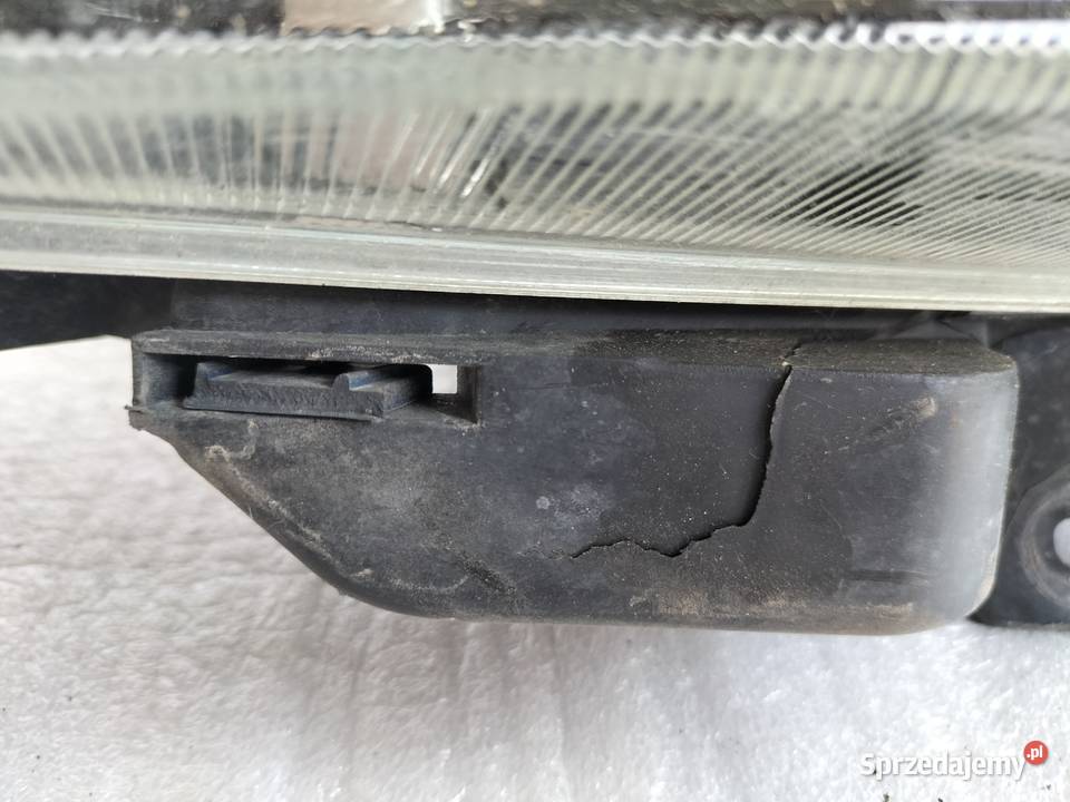 LAMPA PRZEDNIA PRZÓD LEWA Citroen SAXO lubelskie Kamień-Kolonia