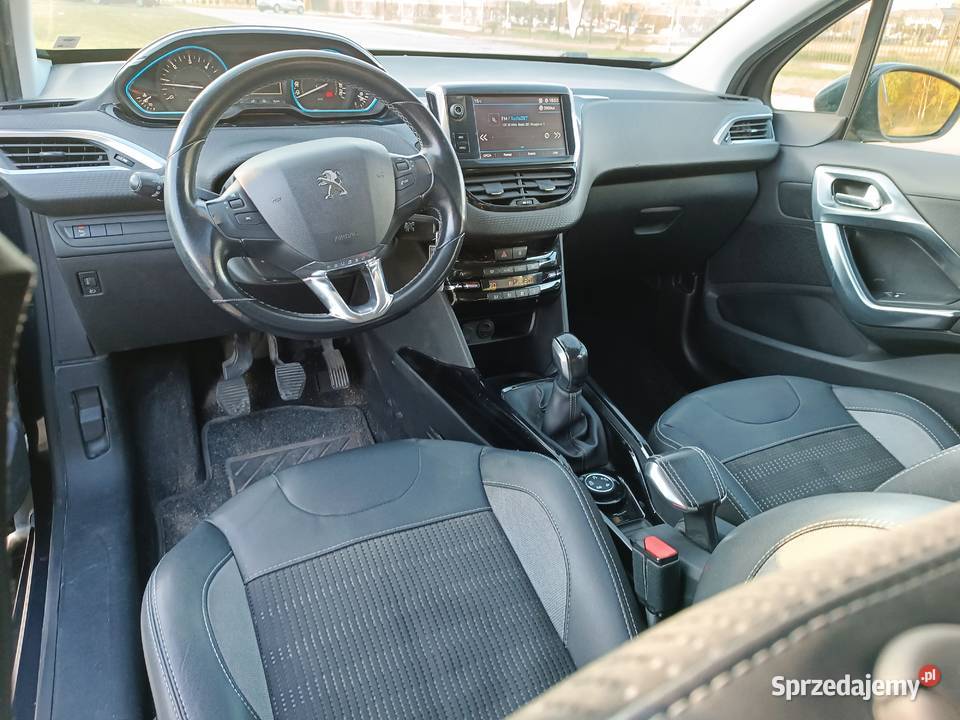 Peugeot 2008 I 2017r Lift Niski przebieg