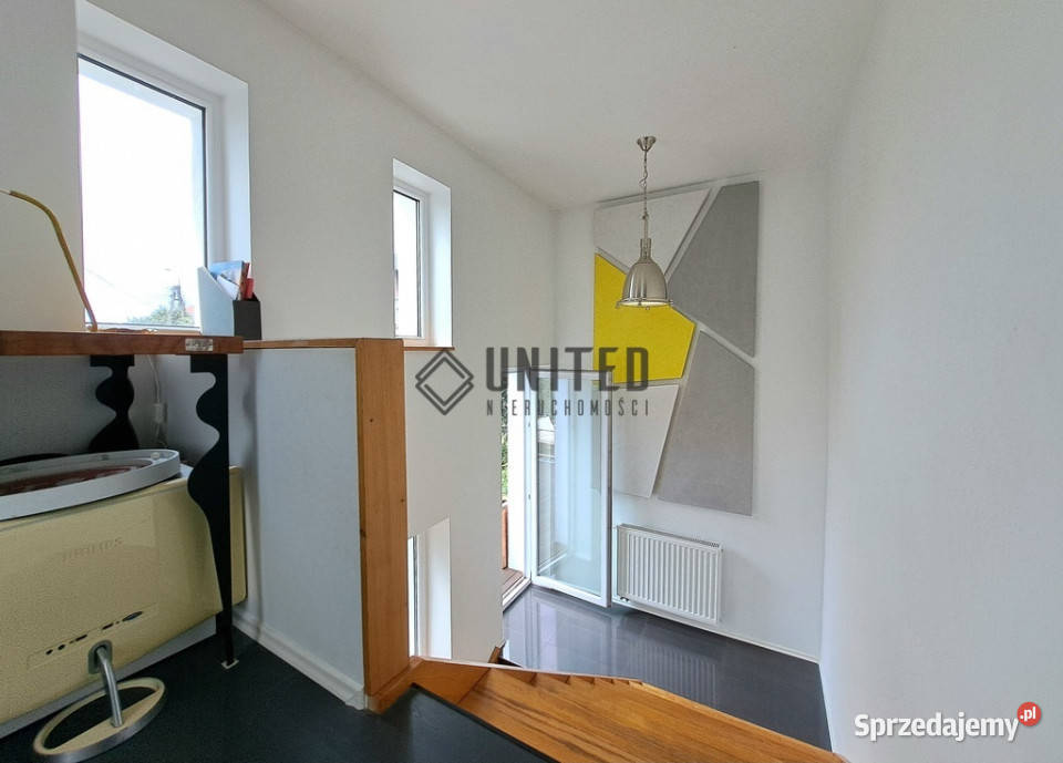 Dom wolnostojący Mirków 189m2 189m2 sprzedam