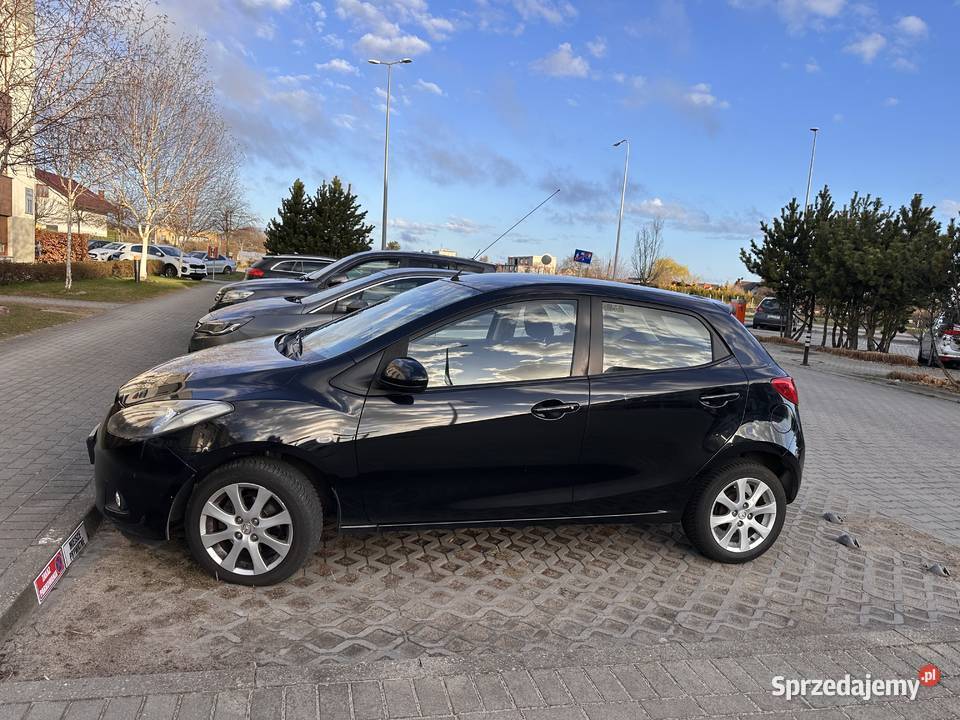 Mazda 2 małe ekonomiczne autko Benz 13 benzyna 2 pomorskie Pogórze