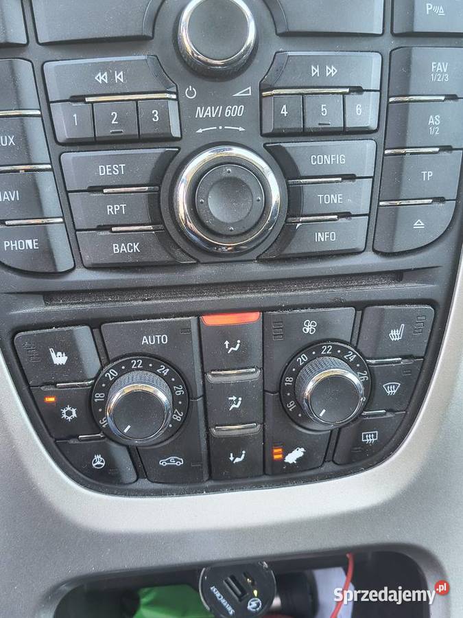 Opel Astra J LED 20CDTI 165 165KM Skoki