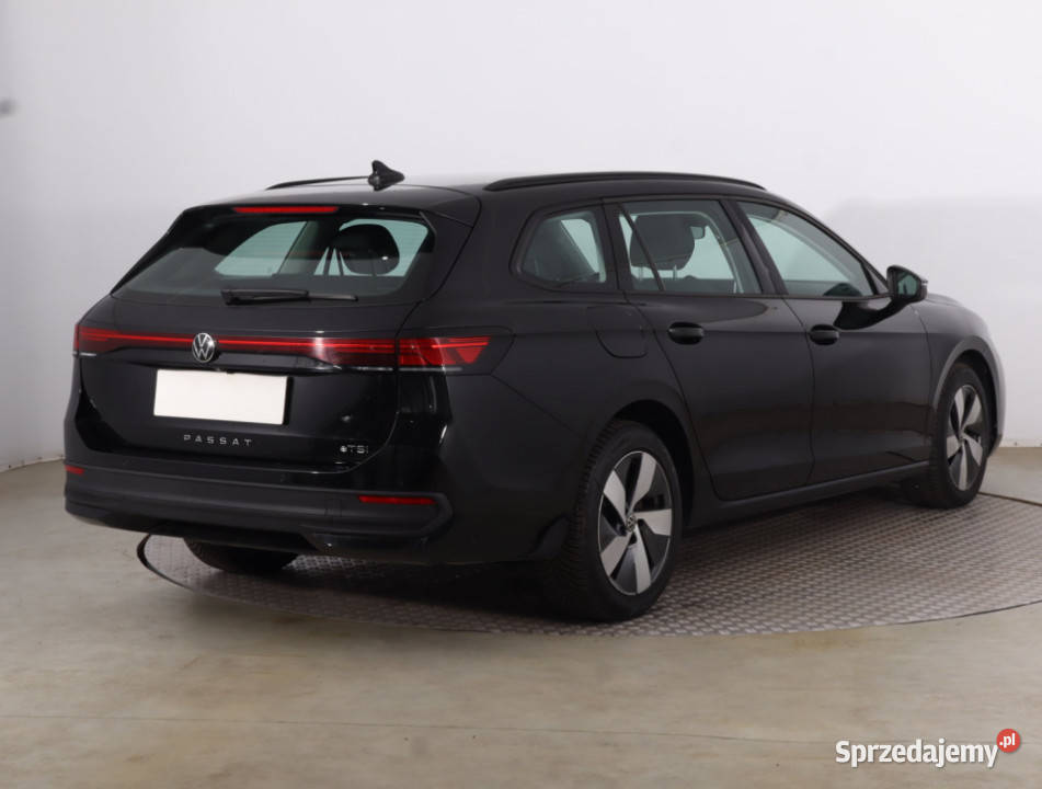VW Passat 15 eTSI ACT łopatki zmiany biegów Passat