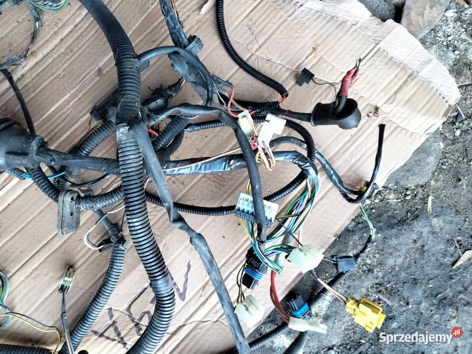 FIAT UNO INSTALACJA WIĄZKA ELEKTRYCZNA KOMORY Kamień-Kolonia