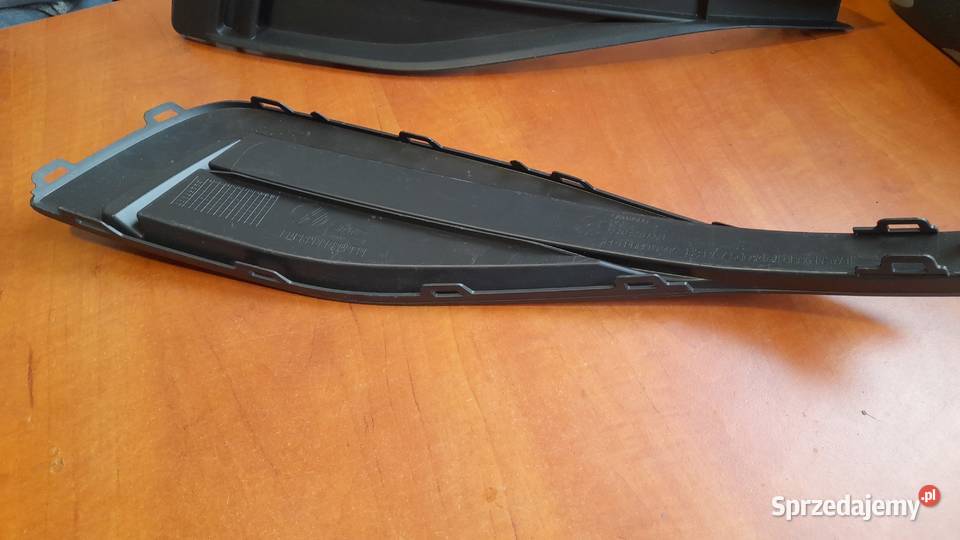 VW PASSAT B8 ZAŚLEPKA KRATKA ZDERZAKA 3G0853666J Goleniów