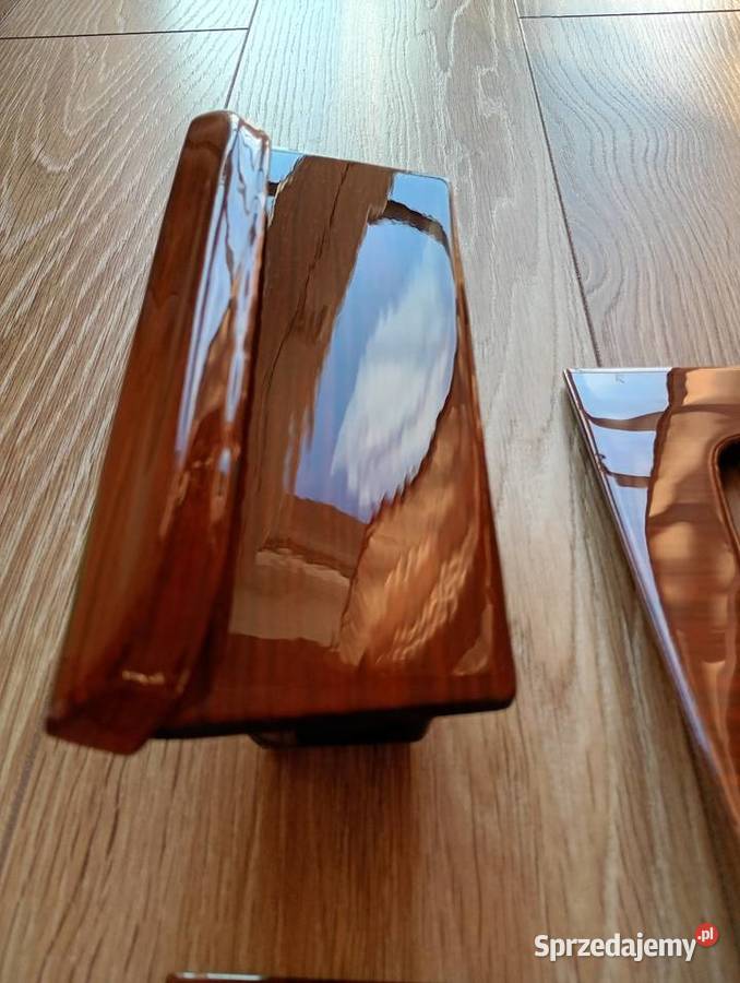 Mercedes w123 c123 drewno dekor drewna Popielniczki Tarnowskie Góry