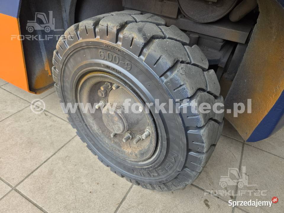 Wózek widłowy TOYOTA 5FD25 TOYOTA 5FDF25 widlak Wózki widłowe