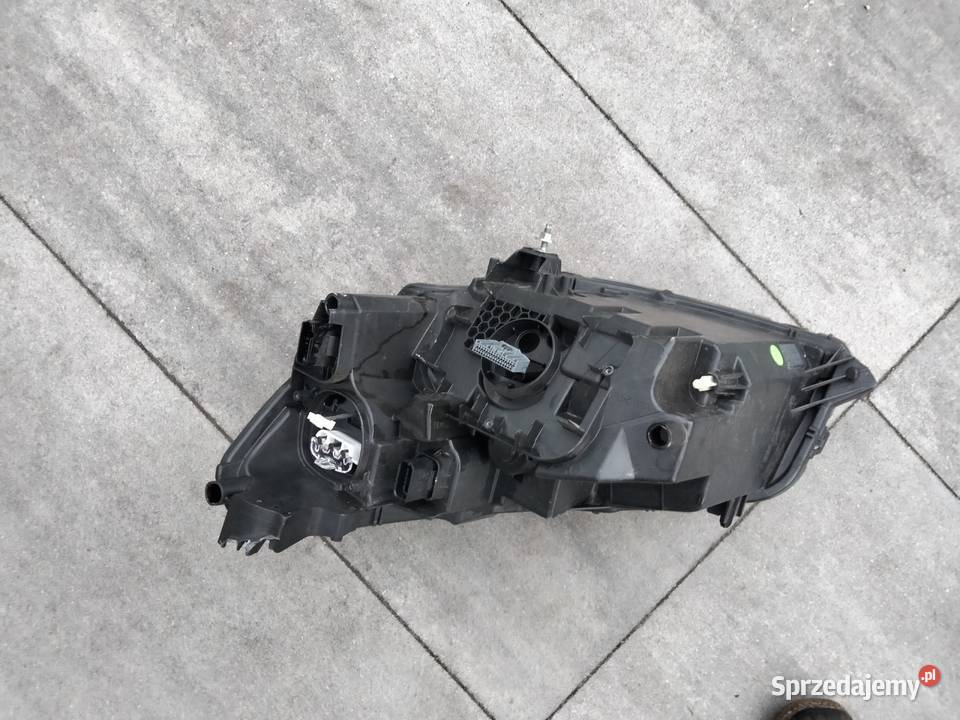 na sprzedaż lampa prawa przód full led do Puławy sprzedam