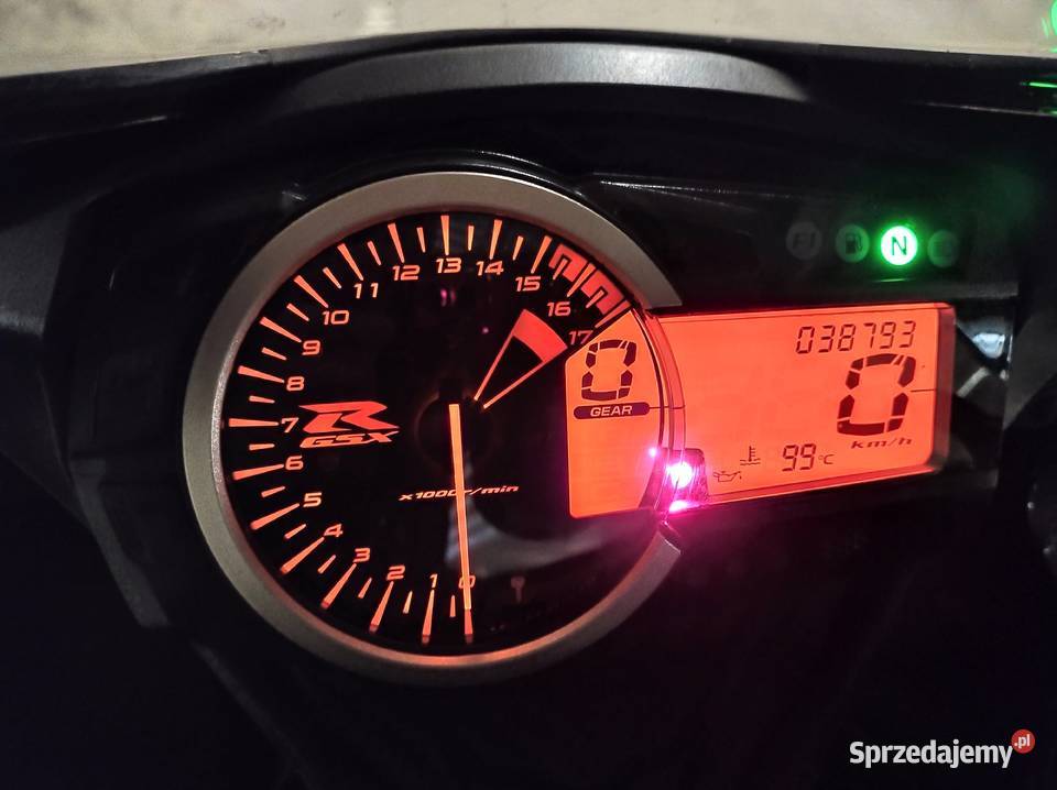 Suzuki GSXR 600 L1 nieuszkodzony sprzedam