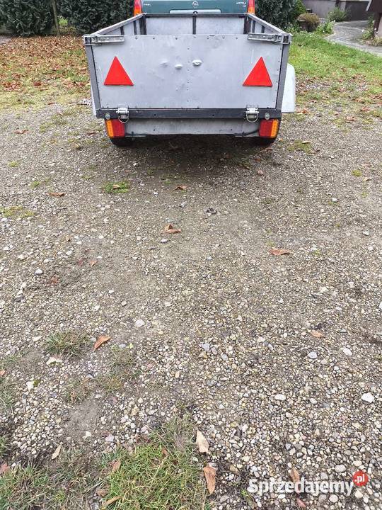 Przyczepka samochodowa Chechły