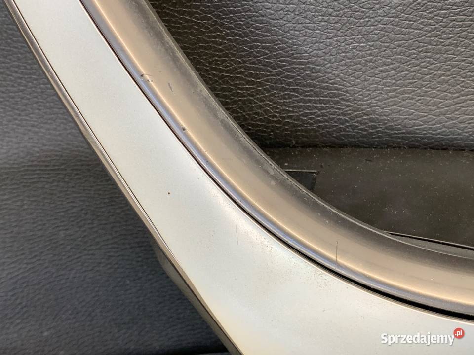 BOCZEK DRZWI PRAWY PRZÓD OPEL ASTRA J 13321404