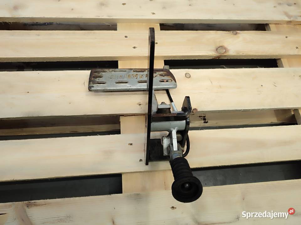 Pedał hamulca 226656 Manitou MLT 741 sprzedam