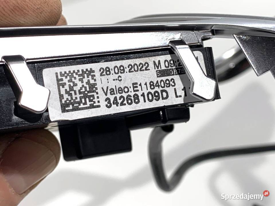 PRZEŁĄCZNIKI KIEROWNICY RENAULT CLIO V 34268060B osobowe Panele sterowania, przełączniki sprzedam