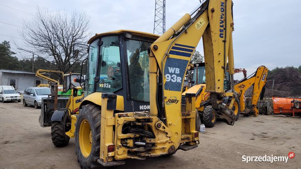 Koparko ładowarka komatsu wb 93 r Tomaszów Lubelski