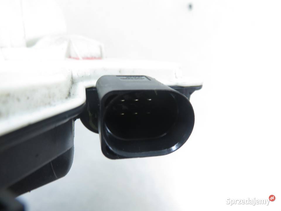 ZAMEK PRAWY PRZEDNI VW TIGUAN 5N 5N1837016F osobowe