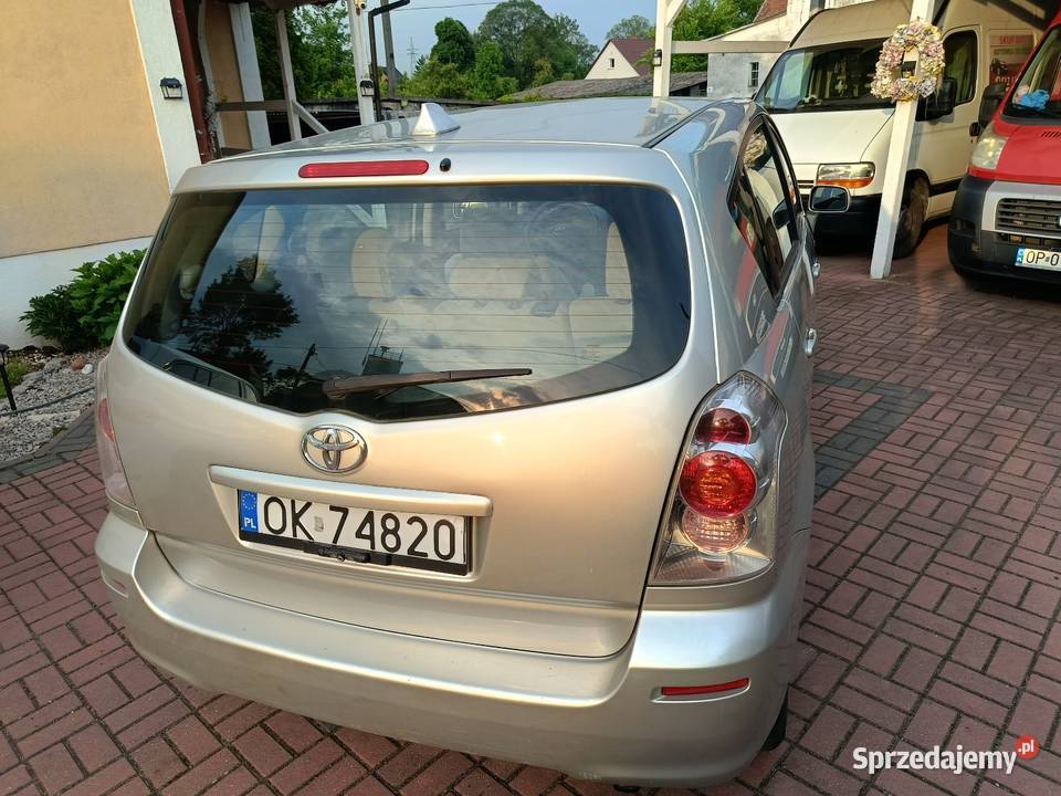 Toyota Corolla Verso 18 Benzyna 7 Osobowy autoalarm Bierawa
