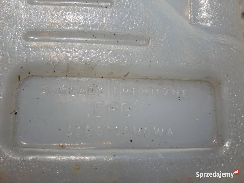 Pojemniki plastikowe z roku 197582 1l i 5l śląskie