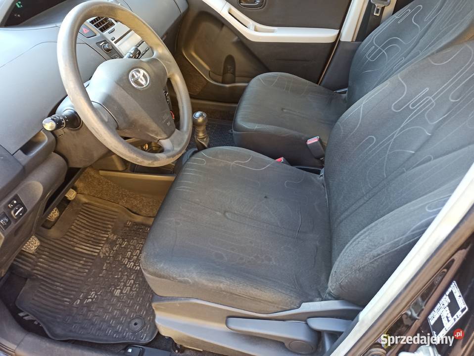 Toyota Yaris 998cm3 Jędrzejów