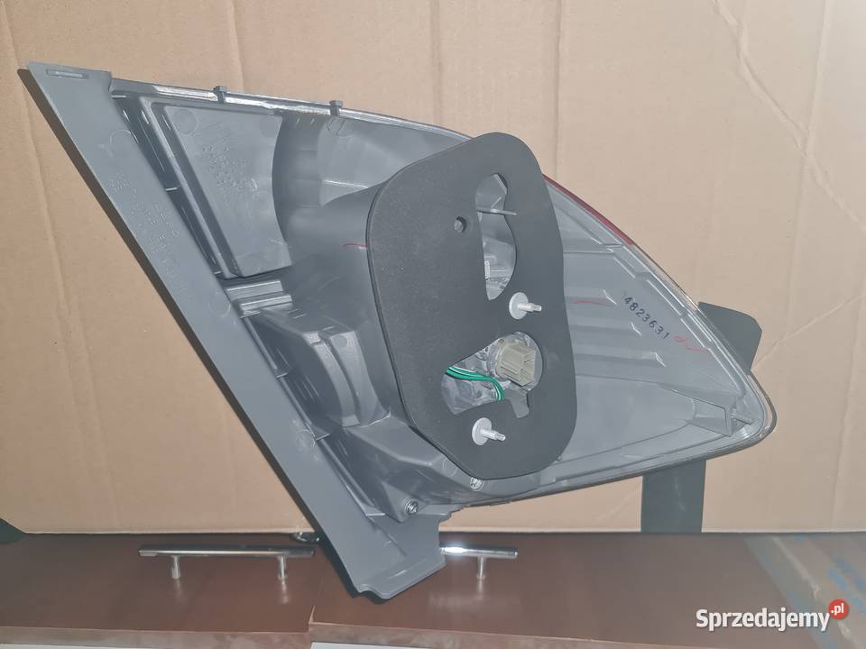 Honda Jazz 0811 lampa tylna prawa NOWA lampy tylne Części samochodowe Łódź