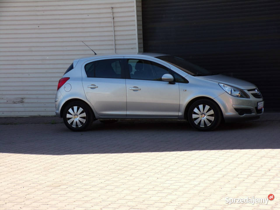 Opel Corsa Pełny Automat Klimatronic 14 100 D VAT marża Corsa