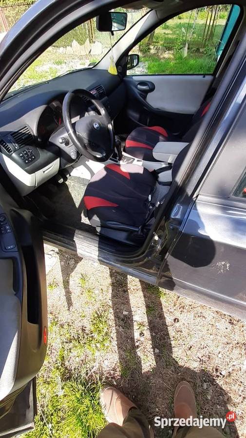 Fiat stilo 19 jtd 115 światła przeciwmgielne Krosno sprzedam