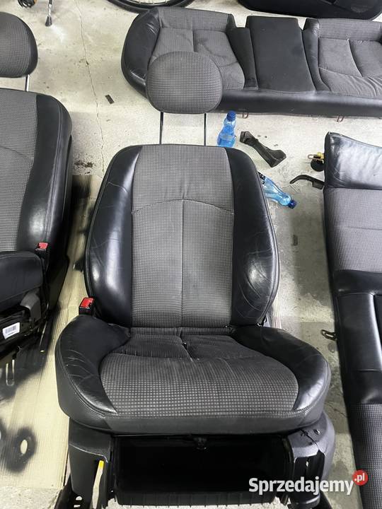 Komplet foteli mercedes w211 lubelskie