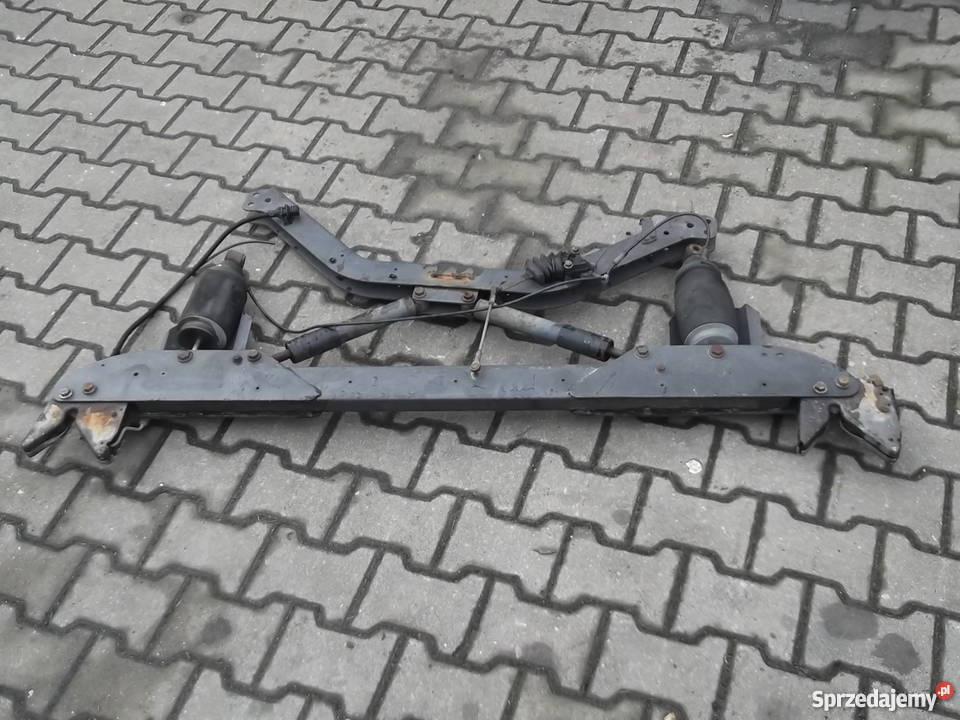 BELKA TYLNA ZAWIESZENIA KABINY ACTROS MEGASPACE Częstochowa sprzedam