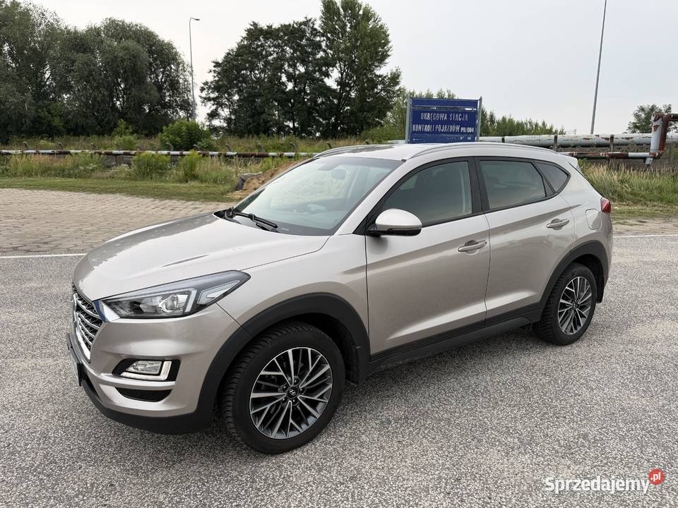 Hyundai Tucson 16 BENZYNA Klimatronik Nawigacja Konin