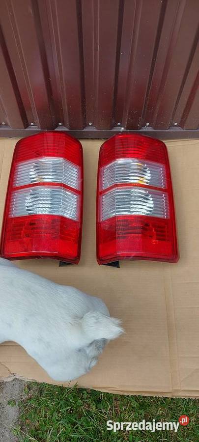 Dodge Nitro lampy tyl tylne europejskie prawa