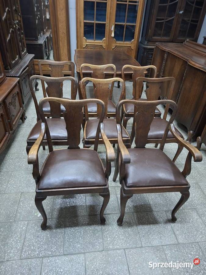 Jadalnia chippendale Francja komoda witryna stół