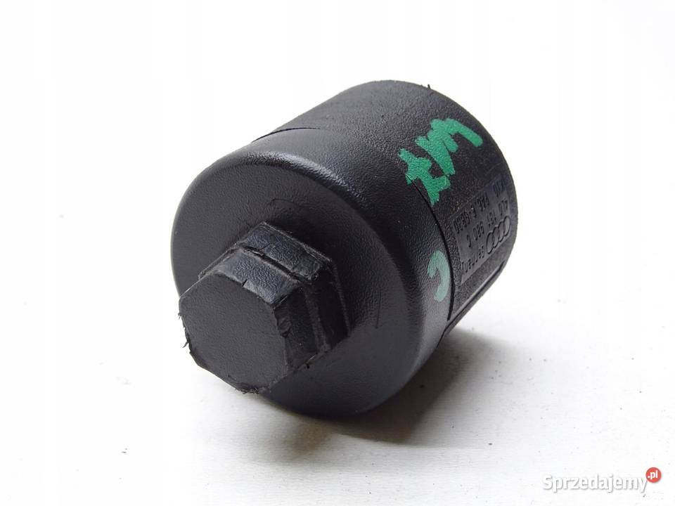 KOREK WLEWU ADBLUE 4L0131980C AUDI A4 B8 A5 8T