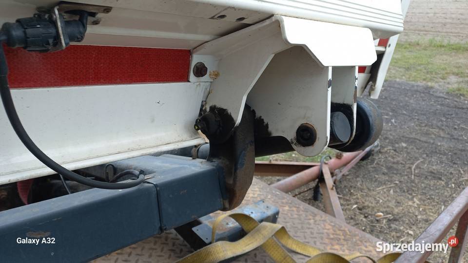 Winda załadowcza Bar Cargolift BC1500 S4B4 wielkopolskie Przykona