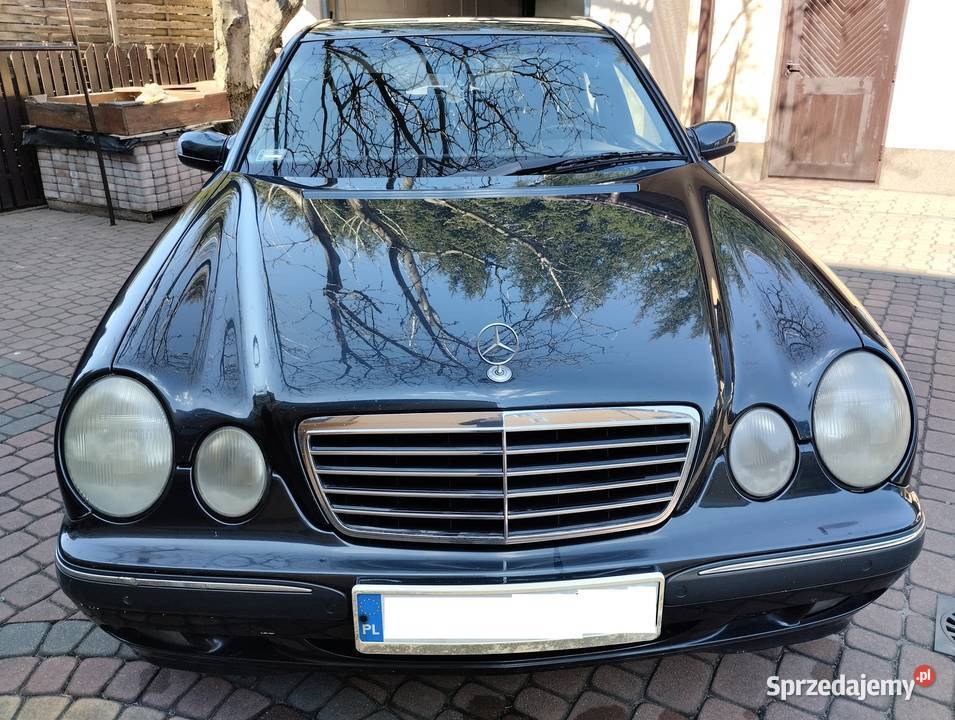 Sprzedam MercedesBenz E 270 CDI Klima Automat elektrochrom. lusterka boczne Łuków