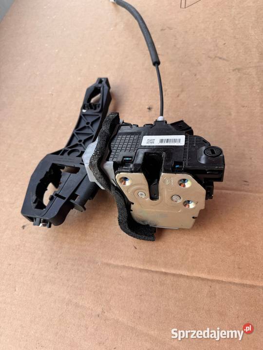 Zamek drzwi z klamką lewy tył Hyundai i20 II osobowe Brzesko