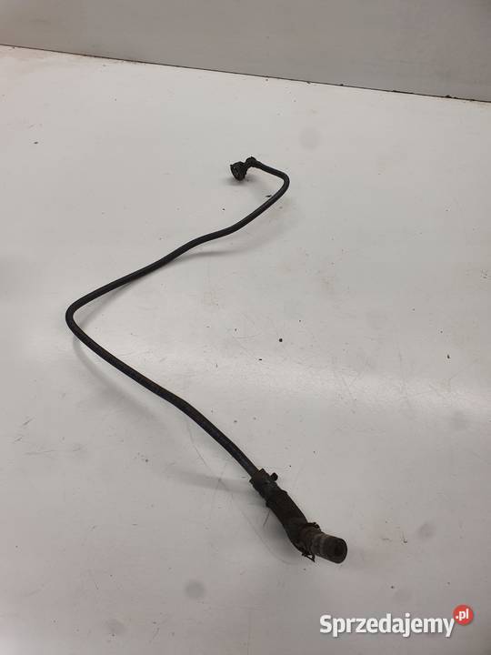 PRZEWÓD RURKA WODY AUDI A4 B8 A5 LIFT 8K0121081H Przystajń