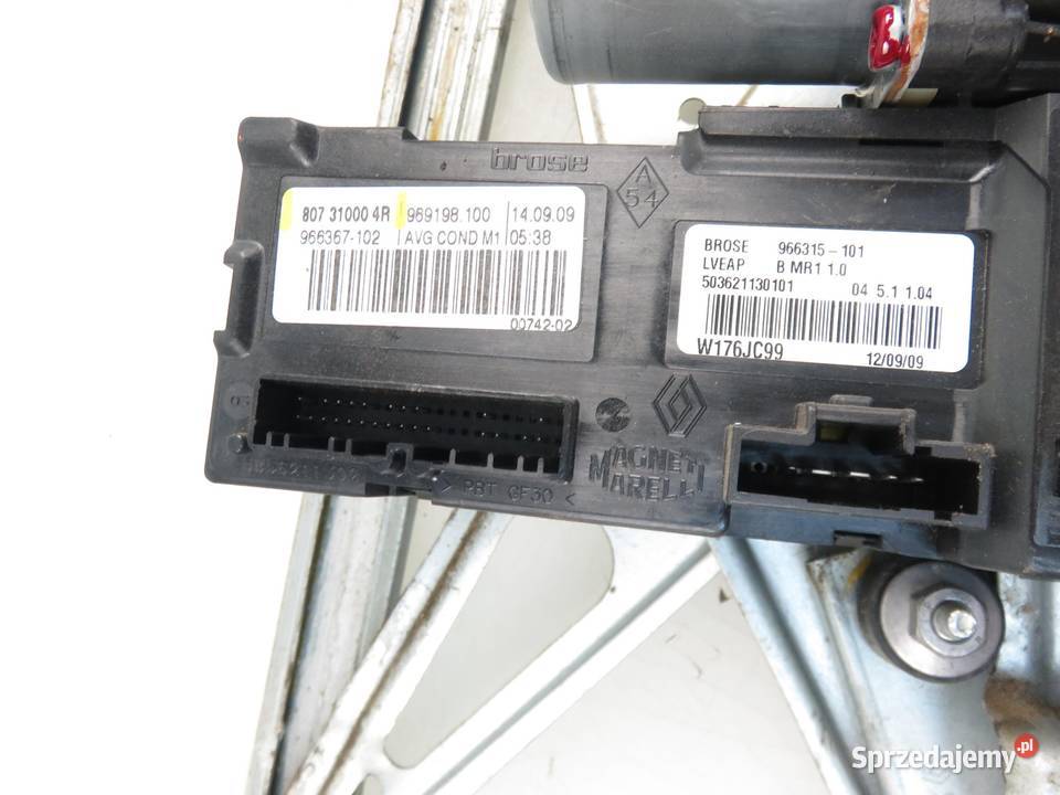 PODNOŚNIK SZYBY PRAWY PRZEDNI MEGANE III osobowe