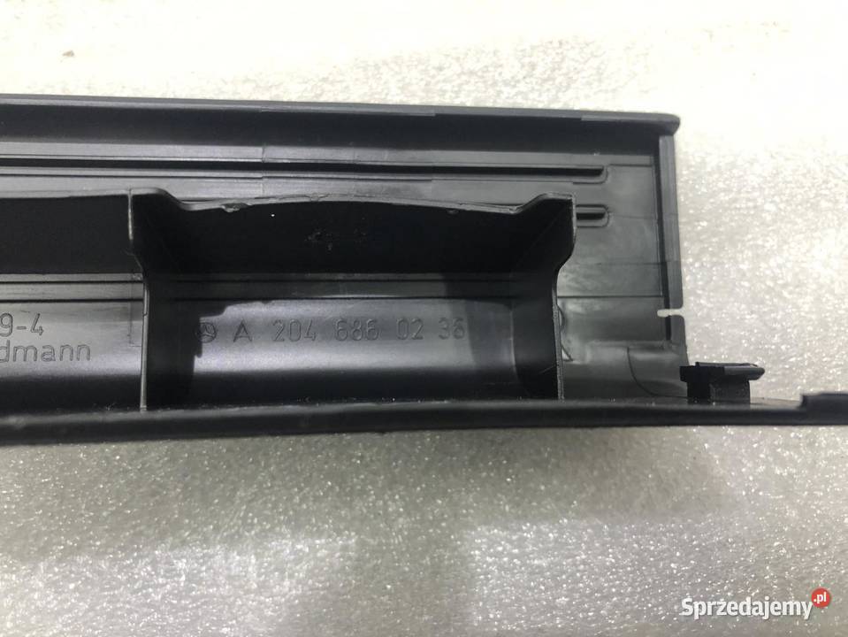 NAKŁADKA PROGU PRAWY TYŁ MERCEDES W204 wielkopolskie