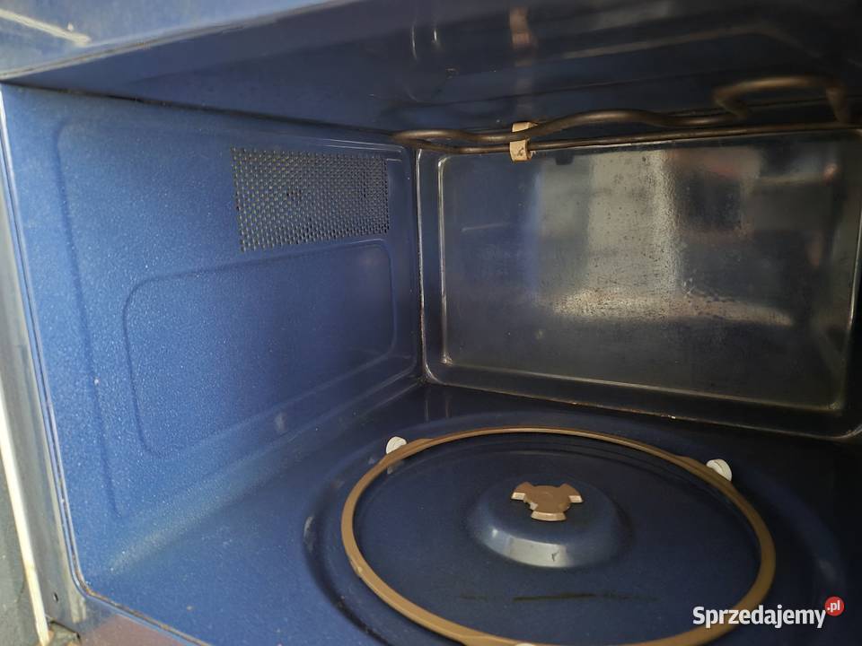 Duża wielofunkcyjna kuchenka mikrofalowa Kuchenki i piekarniki Wrocław