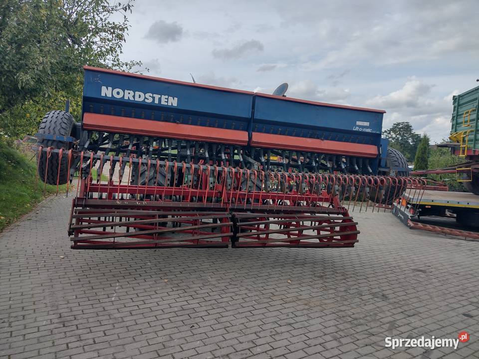 Agregat uprawowy 3 metry z wałkiem na tuza Siewniki i sadzarki Sośno