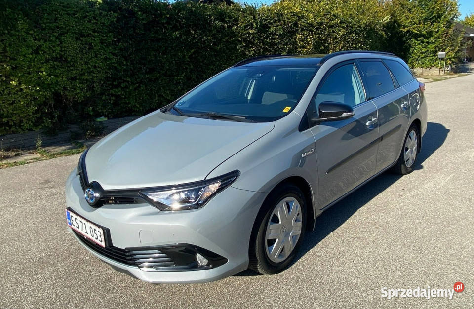 Toyota Auris II 2012 1800cm3 Sadlno