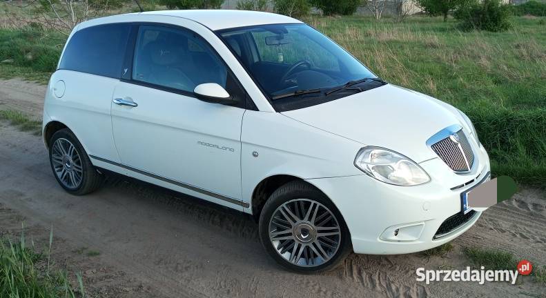 Lancia Ypsilon Moda Milano 14 benzyna zgrabne Rok produkcji 2008 lubuskie Wschowa