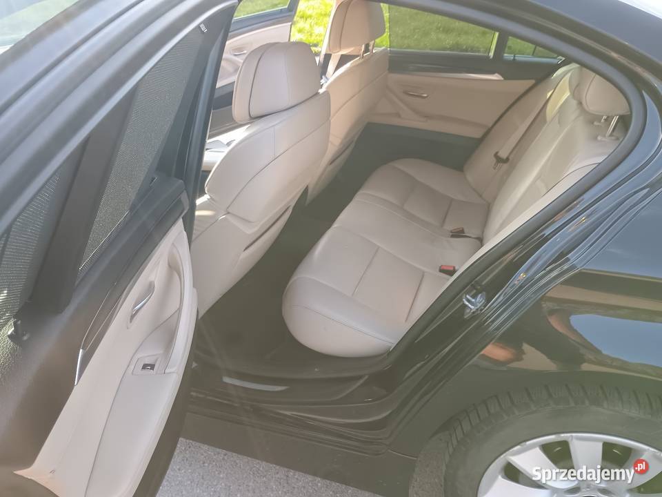 BMW 530D M PAKIET dobrze wyposażona elektrochrom. lusterko wst. Seria 5