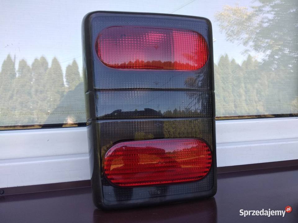 Renault Trafic I 1 lampa tył tylna lewa wkład łódzkie