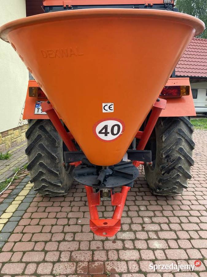 Rozsiewacz do nawozów lejek 350l Rozsiewacze nawozów podkarpackie Przybówka