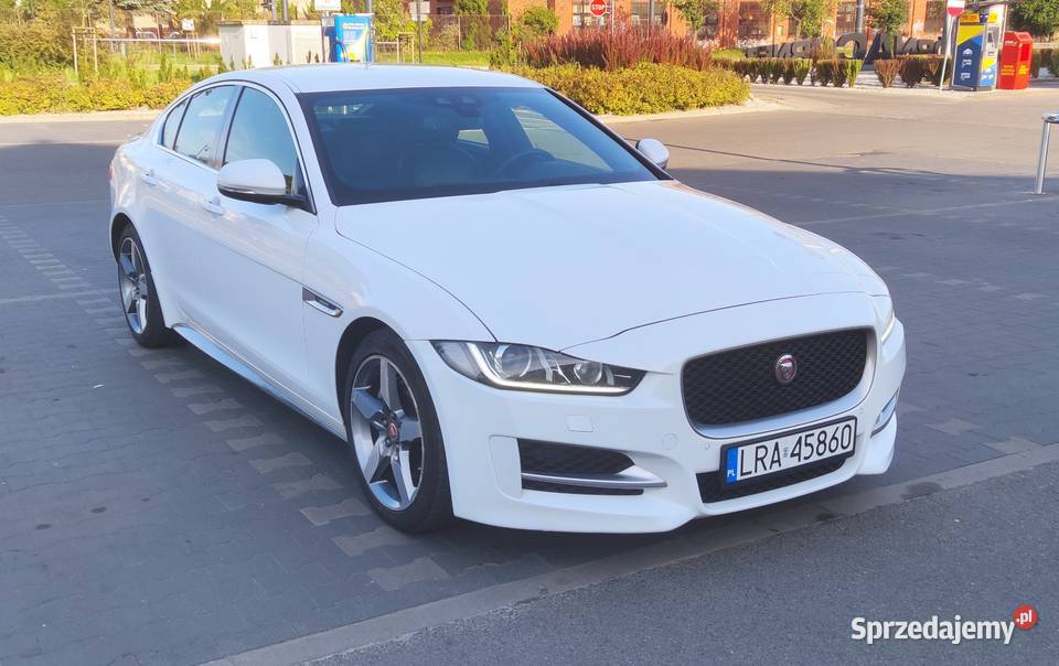 Jaguar XE Zadbany mały przebieg łódzkie Łódź