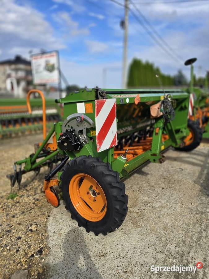 Siewnik zbożowy Amazone D9 Specjal 3m talerzowy Maków