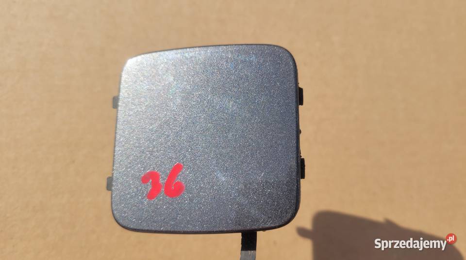 PEUGEOT 308 2 II T9 HB ZAŚLEPKA HAKA ZDERZAKA osobowe Ruda Śląska