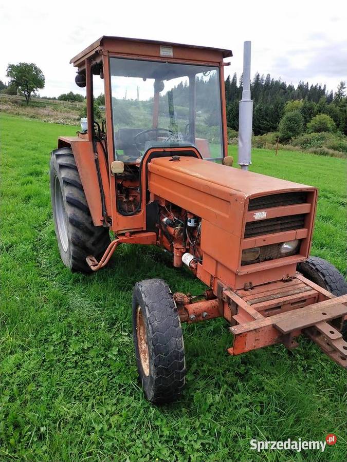 Ciągnik Renault Renault Nowy Targ