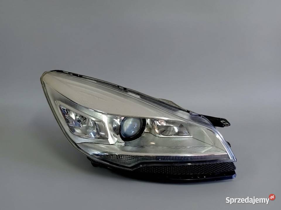 Ford Kuga II MK2 Xenon Komplet Lamp Przód Wieluń
